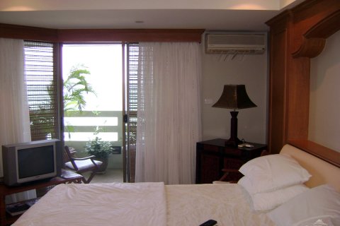 Condo sur Jomtien Beach, Pattaya, Thaïlande, 2 chambres  № 23210 - photo 11