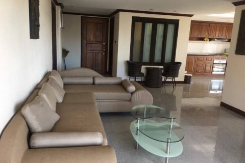 Condo sur Jomtien Beach, Pattaya, Thaïlande, 2 chambres  № 22152 - photo 25