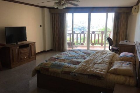 Condo sur Jomtien Beach, Pattaya, Thaïlande, 2 chambres  № 22152 - photo 16