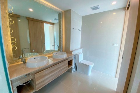 Condo sur Jomtien Beach, Pattaya, Thaïlande, 2 chambres  № 22170 - photo 5