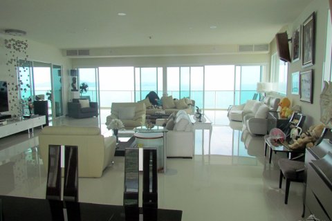 Condo à Pattaya, Thaïlande, 4 chambres  № 20303 - photo 4