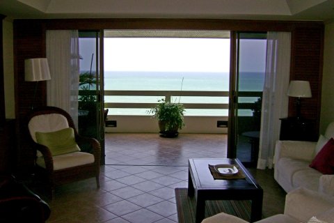 Condo sur Jomtien Beach, Pattaya, Thaïlande, 2 chambres  № 23210 - photo 17