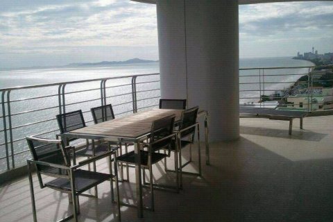 Condo sur Jomtien Beach, Pattaya, Thaïlande, 3 chambres  № 22231 - photo 1