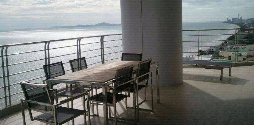 Condo sur Jomtien Beach, Pattaya, Thaïlande, 3 chambres  № 22231