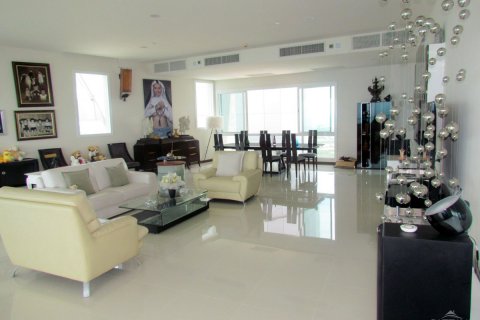 Condo à Pattaya, Thaïlande, 4 chambres  № 20303 - photo 2