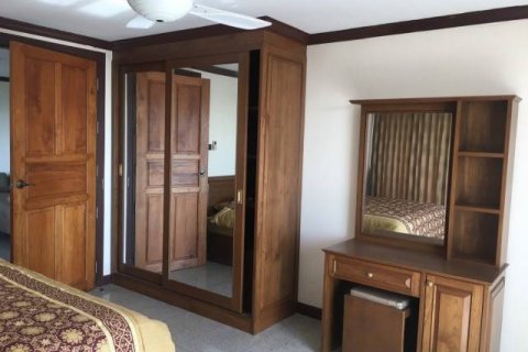 Condo sur Jomtien Beach, Pattaya, Thaïlande, 2 chambres  № 22152 - photo 29