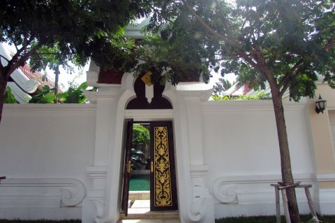 Maison à Pattaya, Thaïlande 3 chambres № 24373 - photo 1