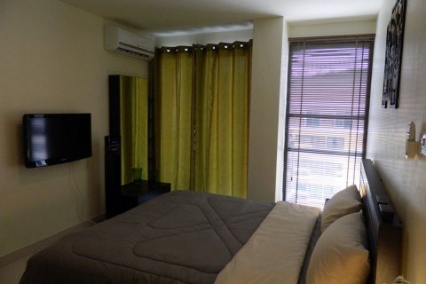 Condo sur Jomtien Beach, Pattaya, Thaïlande, 1 chambre  № 23404 - photo 2