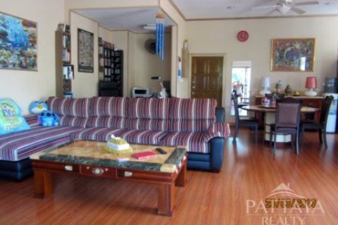 Condo sur Jomtien Beach, Pattaya, Thaïlande, 1 chambre  № 23767 - photo 1