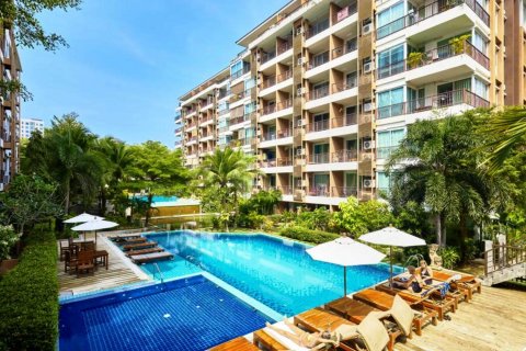 Hors-plan Diamond Suites Resort à Pattaya, Thaïlande № 25368 - photo 2