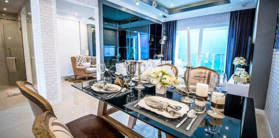 Condo à Pattaya, Thaïlande, 1 chambre à One Tower Pratamnak  № 28028