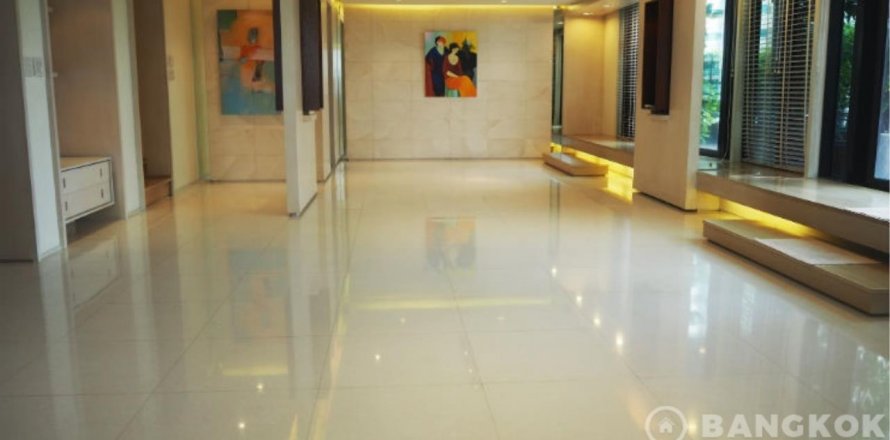 Condo à Bangkok, Thaïlande, 3 chambres  № 28949