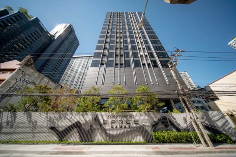 Condo à Bangkok, Thaïlande, 2 chambres  № 32122 - photo 1