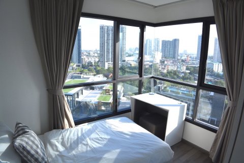 Condo à Bangkok, Thaïlande, 2 chambres  № 29827 - photo 8