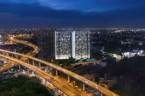 Hors-plan Ideo New Rama 9 à Bangkok, Thaïlande № 33755 - photo 1