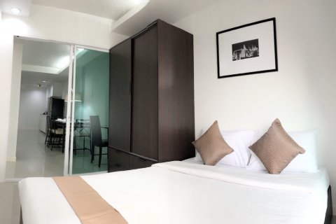 Condo à Bangkok, Thaïlande, 2 chambres  № 31419 - photo 11