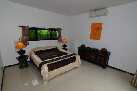 Villa à Rawai, Thaïlande 3 chambres № 35961 - photo 26