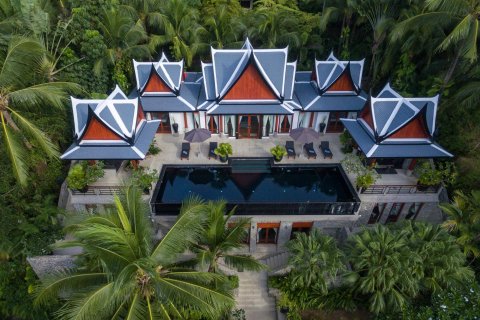 Villa à Surin, Thaïlande 5 chambres № 35858 - photo 1
