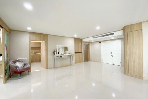 Condo à Sattahip, Thaïlande, 2 chambres  № 38730 - photo 8