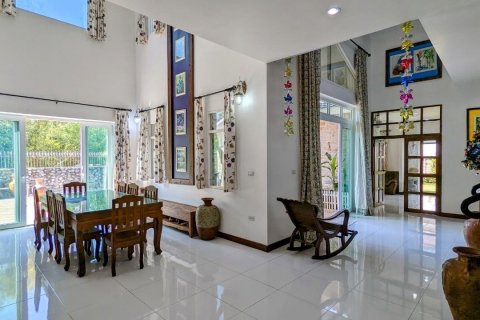 Maison à Sattahip, Thaïlande 5 chambres № 38157 - photo 18
