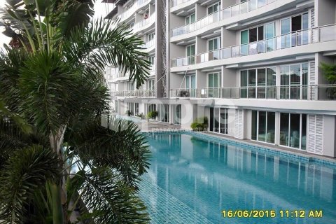 Condo à Bang Lamung, Thaïlande, 1 chambre  № 38764 - photo 1