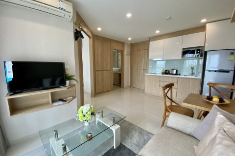 Condo à Bang Lamung, Thaïlande, 1 chambre  № 38065 - photo 1