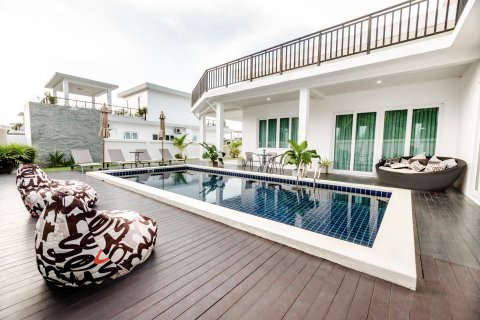 Maison à Sattahip, Thaïlande 3 chambres № 38434 - photo 3