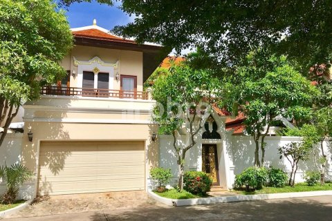 Maison à Bang Lamung, Thaïlande 3 chambres № 38837 - photo 1