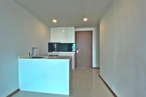 Condo à Bang Lamung, Thaïlande, 1 chambre  № 37753 - photo 6