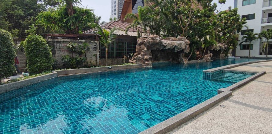 Condo à Pattaya, Thaïlande, 1 chambre à Club Royal  № 39501