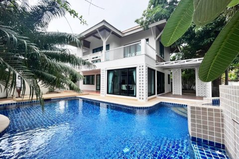 Maison à Bang Lamung, Thaïlande 3 chambres № 37657 - photo 2