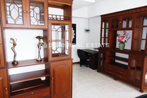 Condo à Bang Lamung, Thaïlande, 2 chambres  № 38113 - photo 9