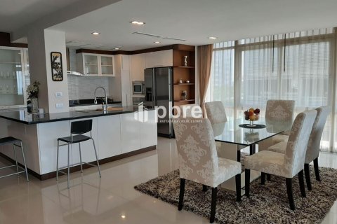 Condo à Bang Lamung, Thaïlande, 3 chambres  № 37924 - photo 6