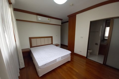 Condo à Bangkok, Thaïlande, 4 chambres  № 43983 - photo 11