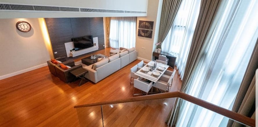 Condo à Bangkok, Thaïlande, 3 chambres  № 43974