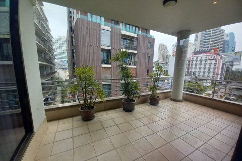 Condo à Bangkok, Thaïlande, 4 chambres  № 43983 - photo 19