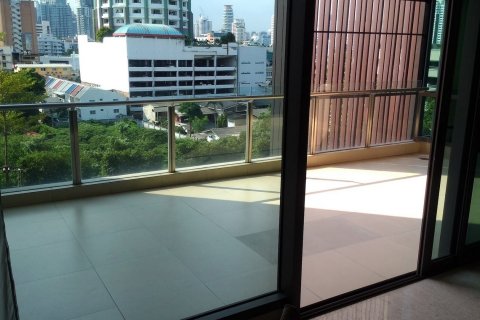 Condo à Bangkok, Thaïlande, 3 chambres  № 44077 - photo 2