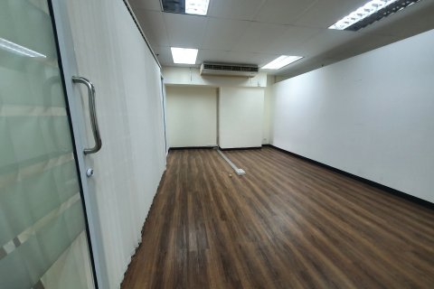 Office à Bangkok, Thaïlande 1785.19 m2 № 44028 - photo 5