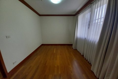 Condo à Bangkok, Thaïlande, 4 chambres  № 43983 - photo 18