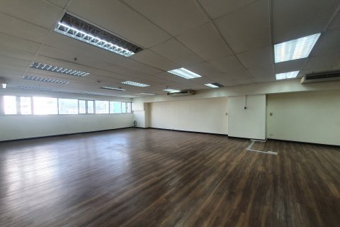 Office à Bangkok, Thaïlande 1785.19 m2 № 44028 - photo 8
