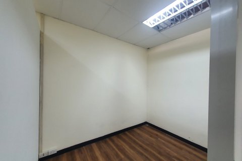 Office à Bangkok, Thaïlande 1785.19 m2 № 44028 - photo 3