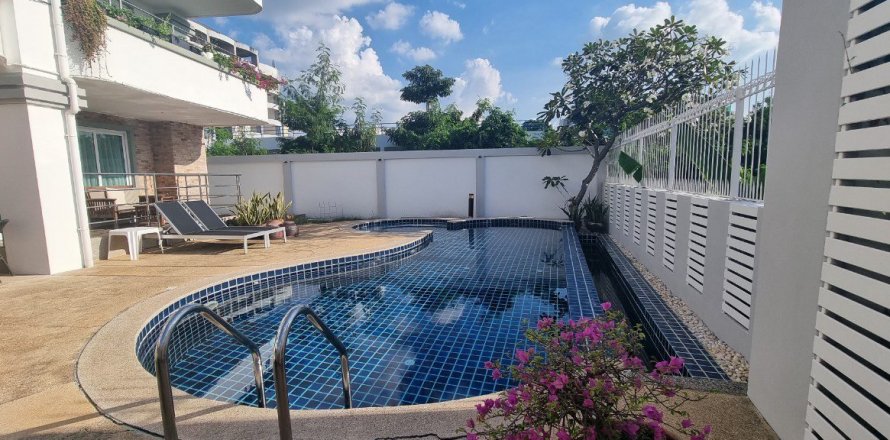 Condo à Bang Lamung, Thaïlande, 2 chambres  № 45948