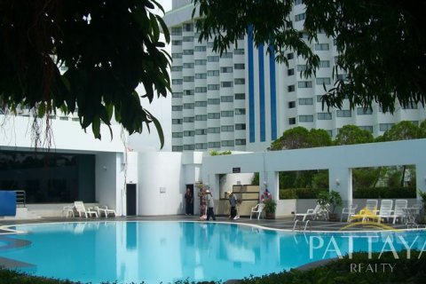 Condo sur Jomtien Beach, Pattaya, Thaïlande, 2 chambres  № 45224 - photo 11