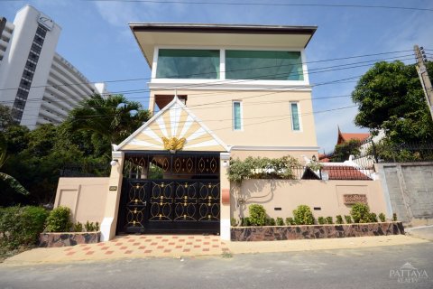 Maison à Pattaya, Thaïlande 4 chambres № 45497 - photo 22