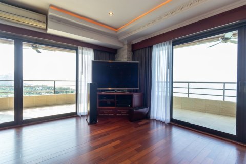 Condo sur Jomtien Beach, Pattaya, Thaïlande, 2 chambres  № 45255 - photo 18