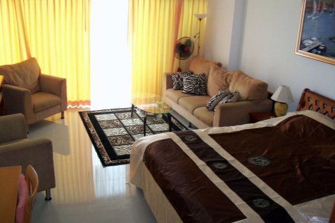 Condo sur Jomtien Beach, Pattaya, Thaïlande, 1 chambre  № 45316 - photo 6