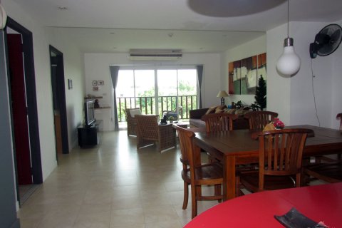 Condo sur Jomtien Beach, Pattaya, Thaïlande, 2 chambres  № 45308 - photo 1