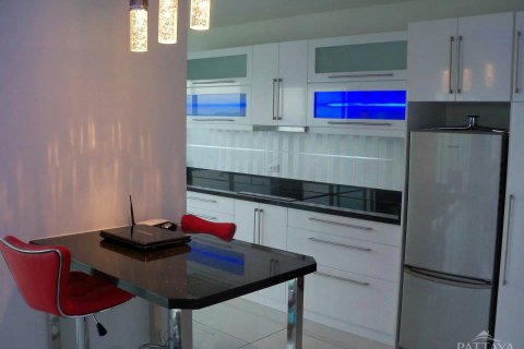 Condo sur Jomtien Beach, Pattaya, Thaïlande, 1 chambre  № 45317 - photo 13