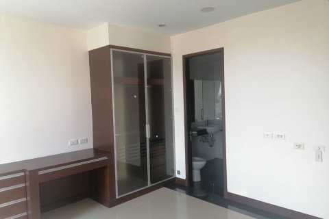 Condo sur Jomtien Beach, Pattaya, Thaïlande, 2 chambres  № 45265 - photo 1