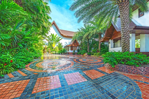 Villa sur Nai Harn Beach, Thaïlande 5 chambres № 46515 - photo 1